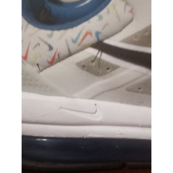 Nike Boy's Air Max Genome White Blue DM7600 100 Fashion Shoes Size 7Y - Picture 3 of 14